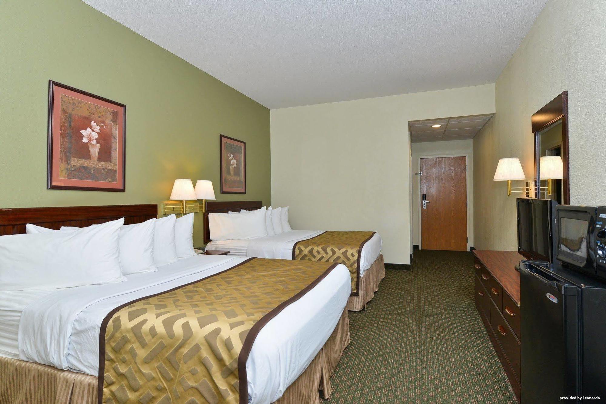 Quality & Southport Hotel 2*